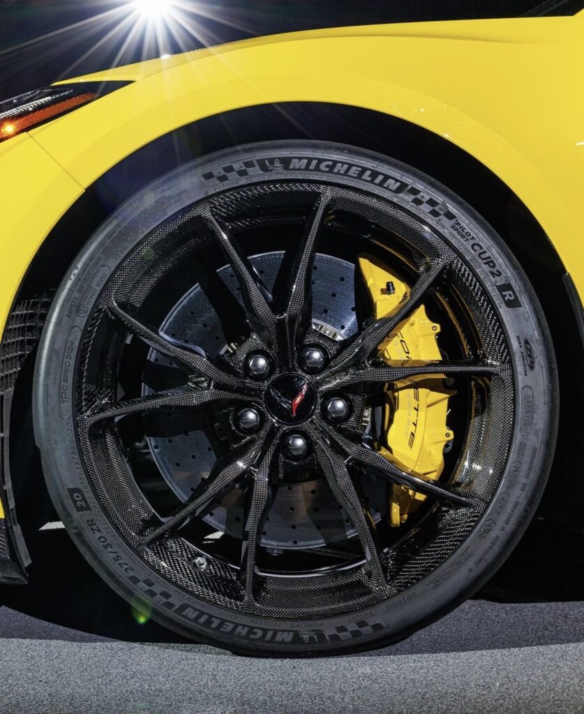 C8 ZR1 carbon fiber wheels